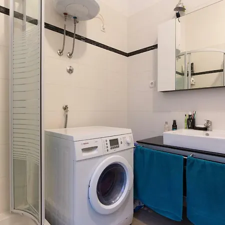 아파트 Central, Fully Equipped 2 Bedroom Flat 리예카