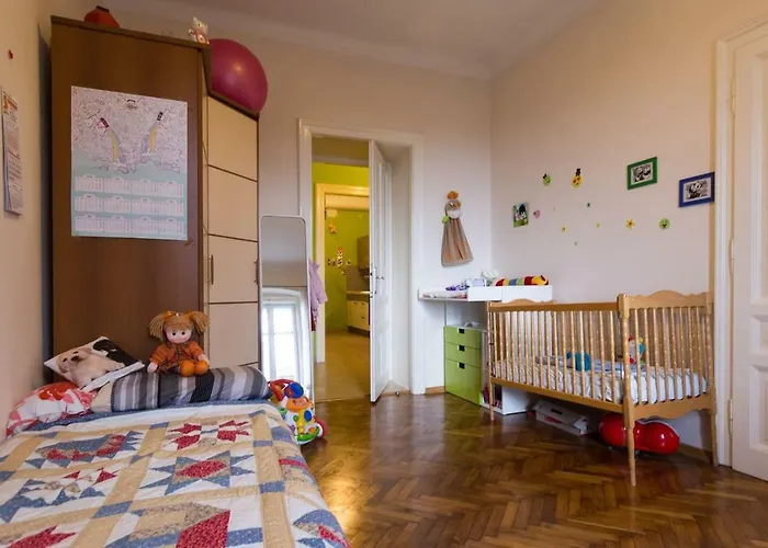 Central, Fully Equipped 2 Bedroom Flat Apartment Rijeka